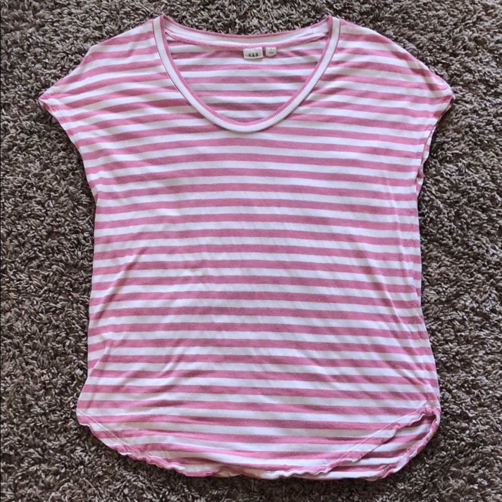 Striped GAP Tee